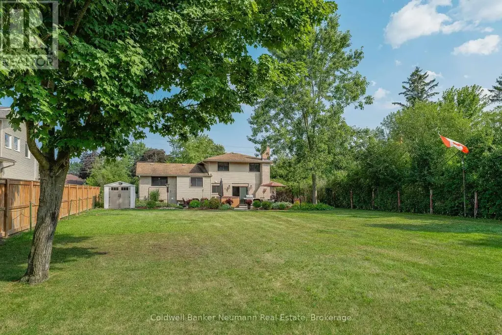 61 Bellevue Street, Guelph (Dovercliffe Park/Old University)